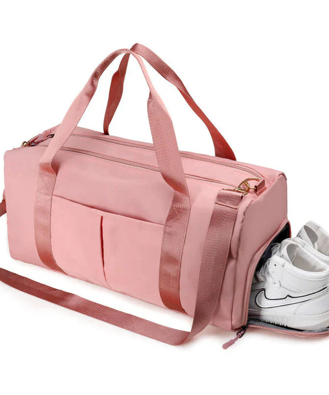 Waterproof Fitness Sports Travel Duffel Bag - Versatile Weekender for Men and Women